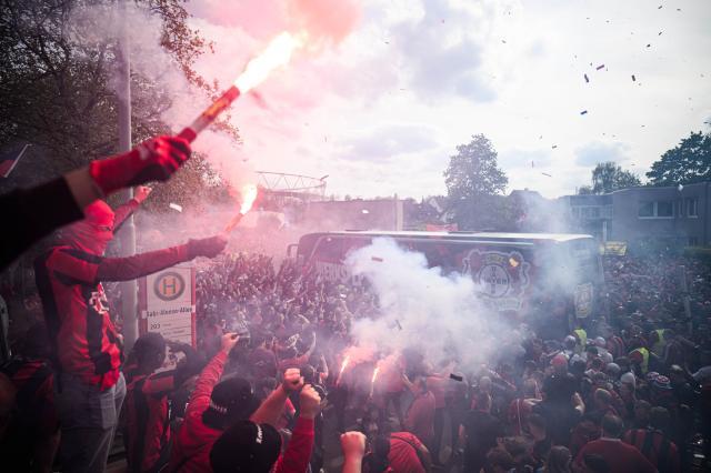 mk-【德甲】你好，冠军勒沃库森！