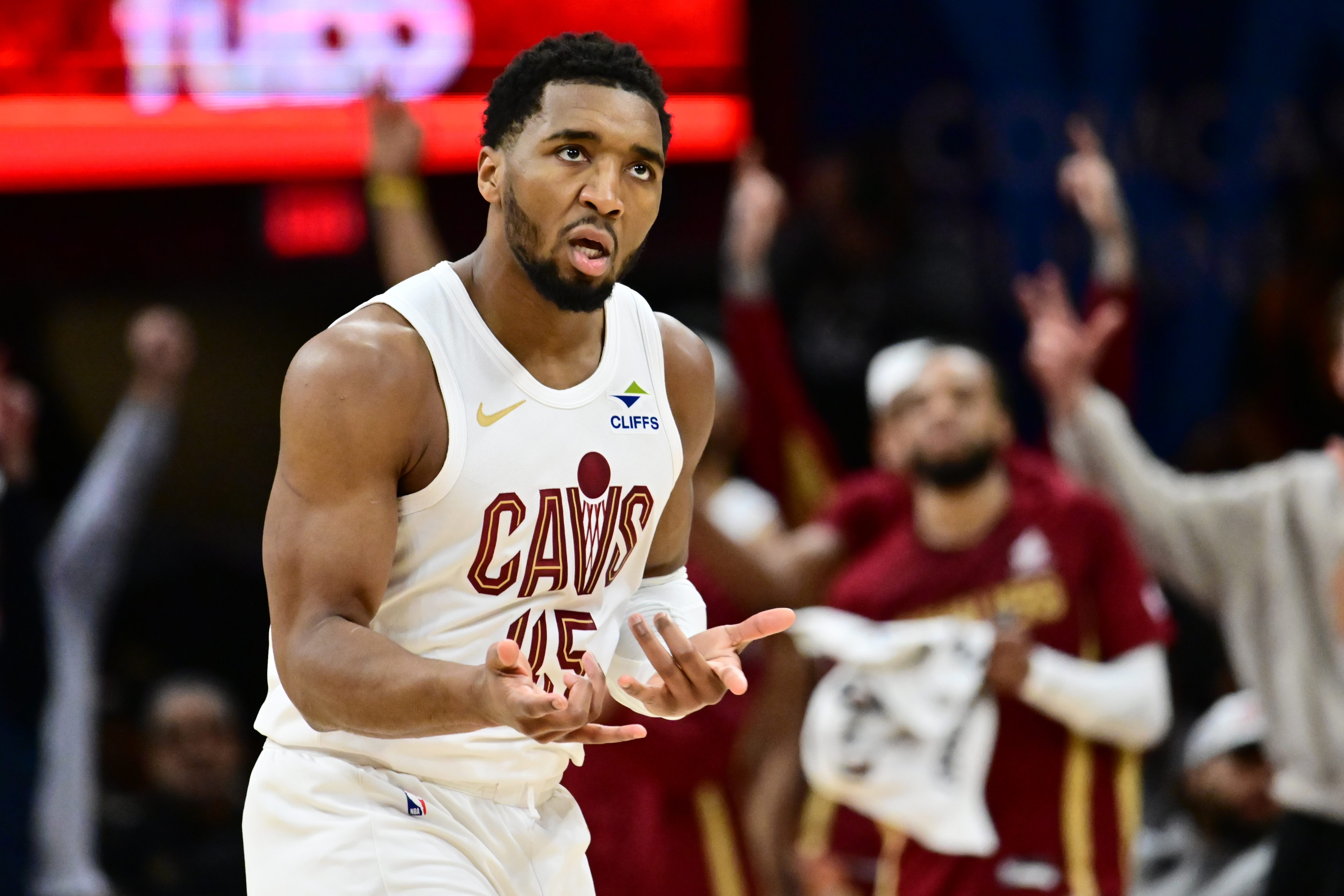 mk体育-米切尔15次单节20+独享历史第7！前7三位13号秀科比&amp;布克&amp;米切尔