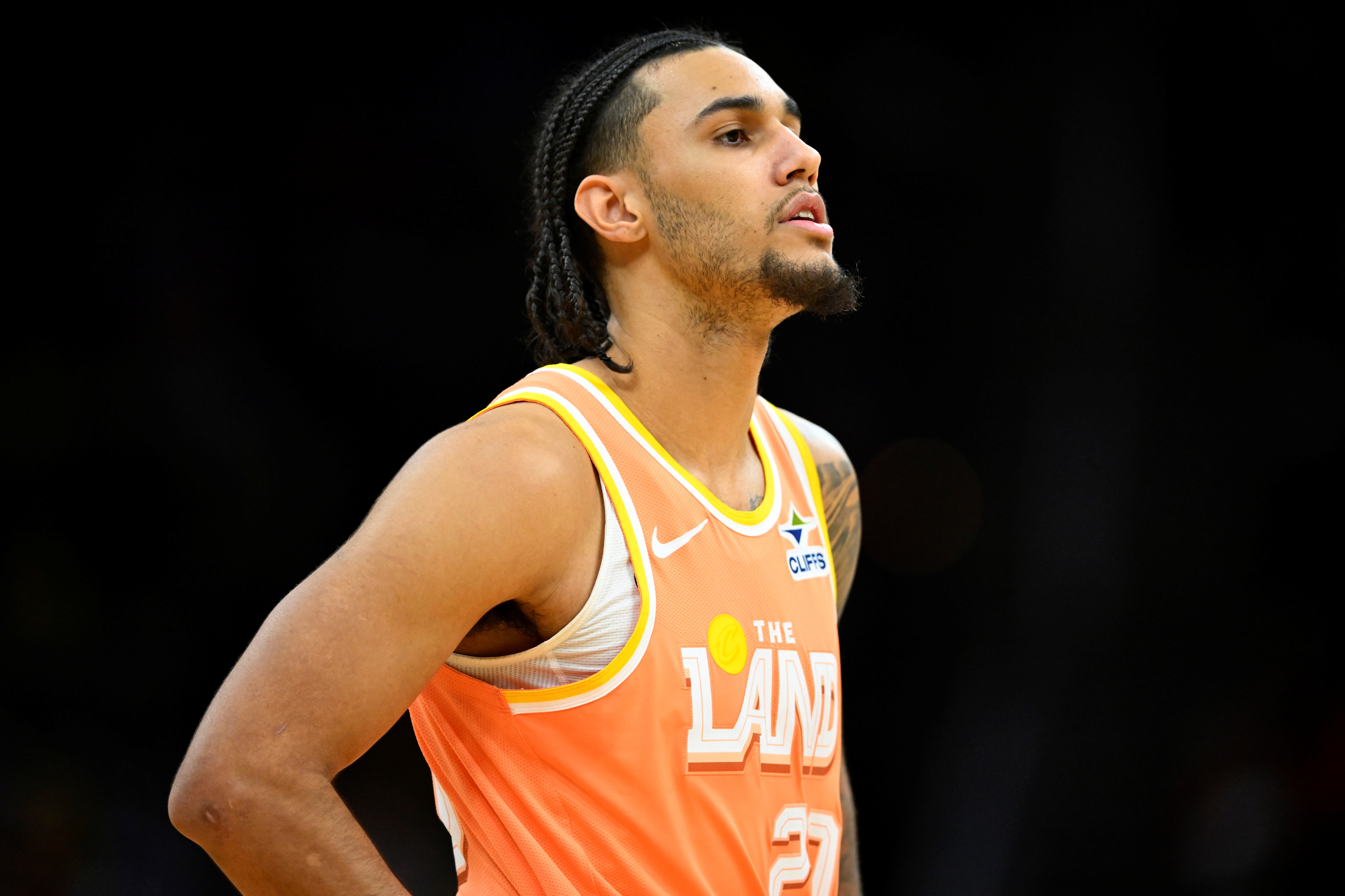 mk体育-表现很全面！泰森先发10中5贡献14分9板&amp;填满数据栏 三分3中2